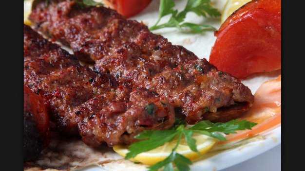 Elif Et Mangal Bağlarbaşı Pide Lahmacun Cantık Köfte Et Kasap Ürünleri