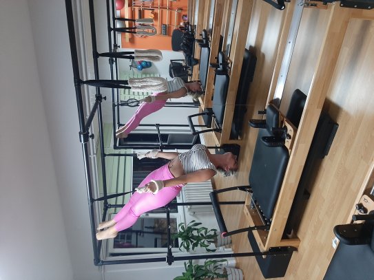 Setbaşı Pilates Salonu Heykel Pilates Studio Personal Trainer Tuğba Engiz Bursa