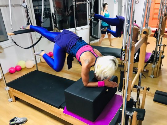 Setbaşı Pilates Salonu Heykel Pilates Studio Personal Trainer Tuğba Engiz Bursa