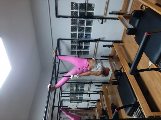 Setbaşı Pilates Salonu Heykel Pilates Studio Personal Trainer Tuğba Engiz Bursa